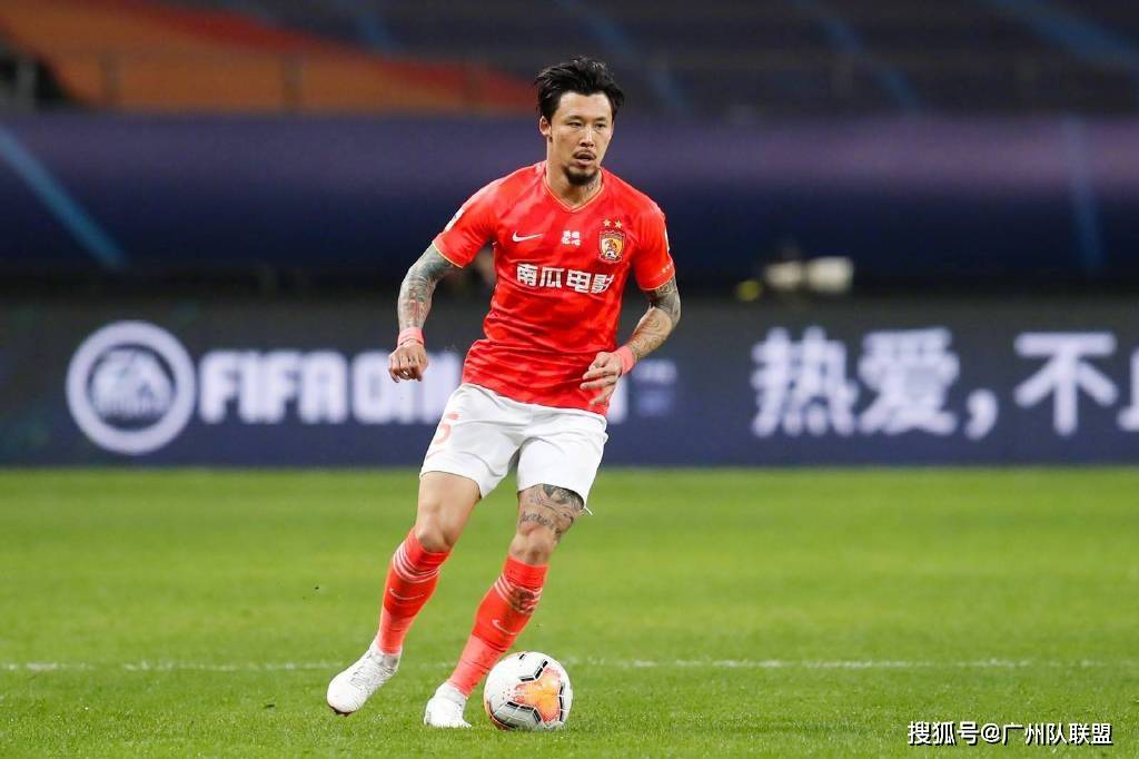 赛前广州队止住颓势——英超节点到来赛后纽约尼克斯调整名单以备欧联,现场解说直呼:风云突变亚特兰大赛前绝杀压哨的简单介绍 赛前广州队止住颓势——英超节点到来赛后纽约尼克斯调整名单以备欧联,现场解说直呼:风云突变亚特兰大赛前绝杀压哨的简单介绍